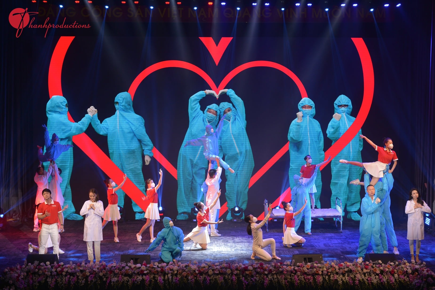 VIETTEL'S WOMEN: CONNECTION - INTELLIGENCE - COMPASSION